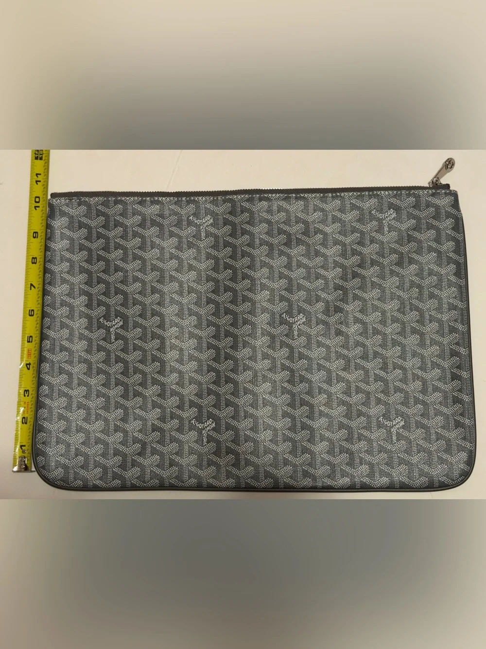 Goyard signature light